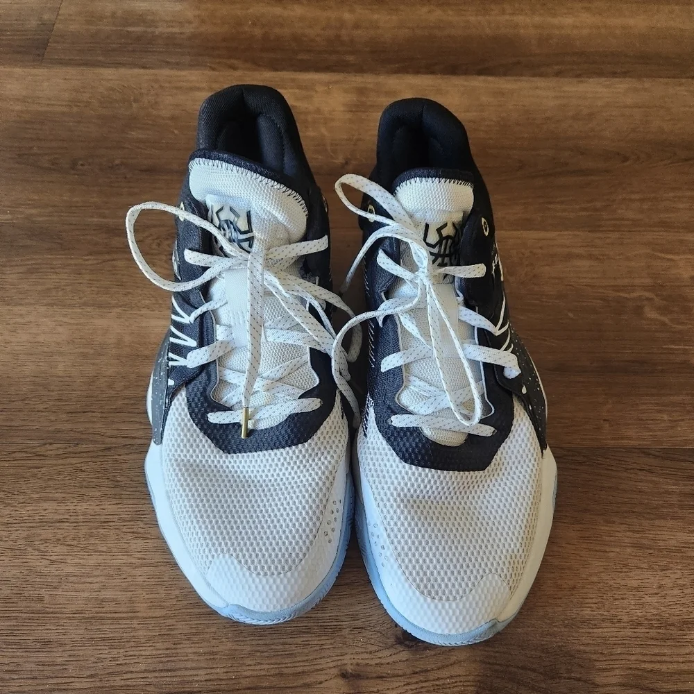 adidas D.O.N. Issue #1 Basketball Shoes
